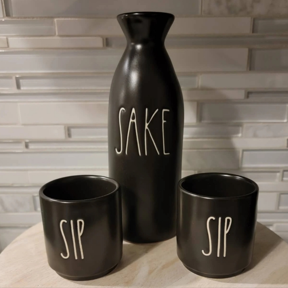 NEW!! Rae Dunn Sake set, black - Picture 2 of 5